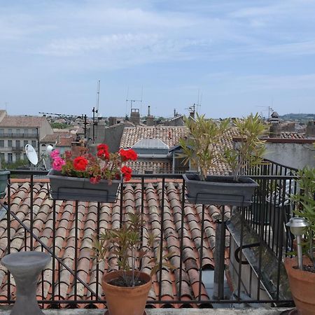 Penthouse Apartment Overlooking Place Carnot Carcassonne Exterior foto