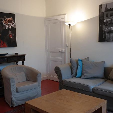 Penthouse Apartment Overlooking Place Carnot Carcassonne Exterior foto